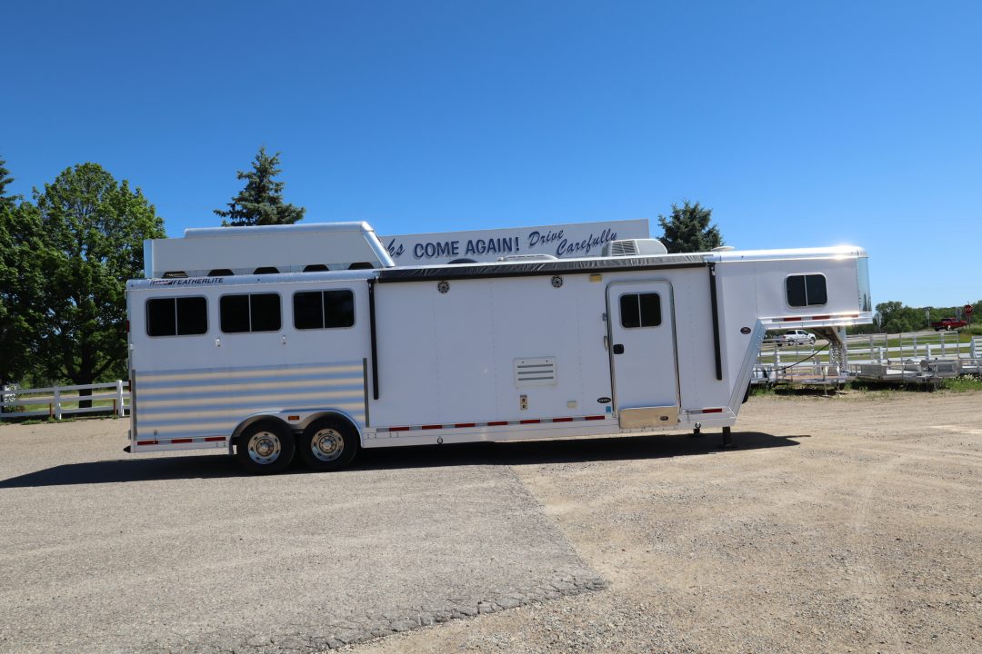 Used 2015 Featherlite Trailers 3 Horse LQ Trailer