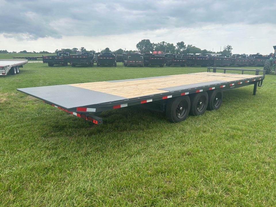New 2026 Lamar 102x26 Triple 21K Deckover Power Tilt w/ Winch Plate, Tuff Wireless, & 17.5" 16 Ply Tires