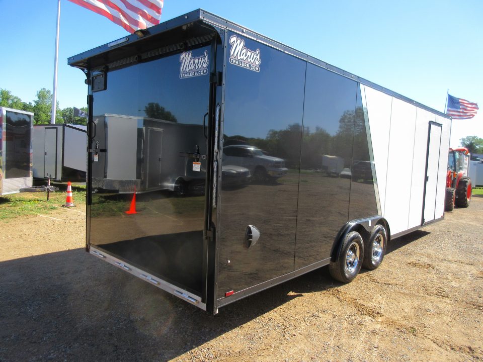 New 2027 Lightning Trailers LTFCH Cargo / Enclosed Trailer