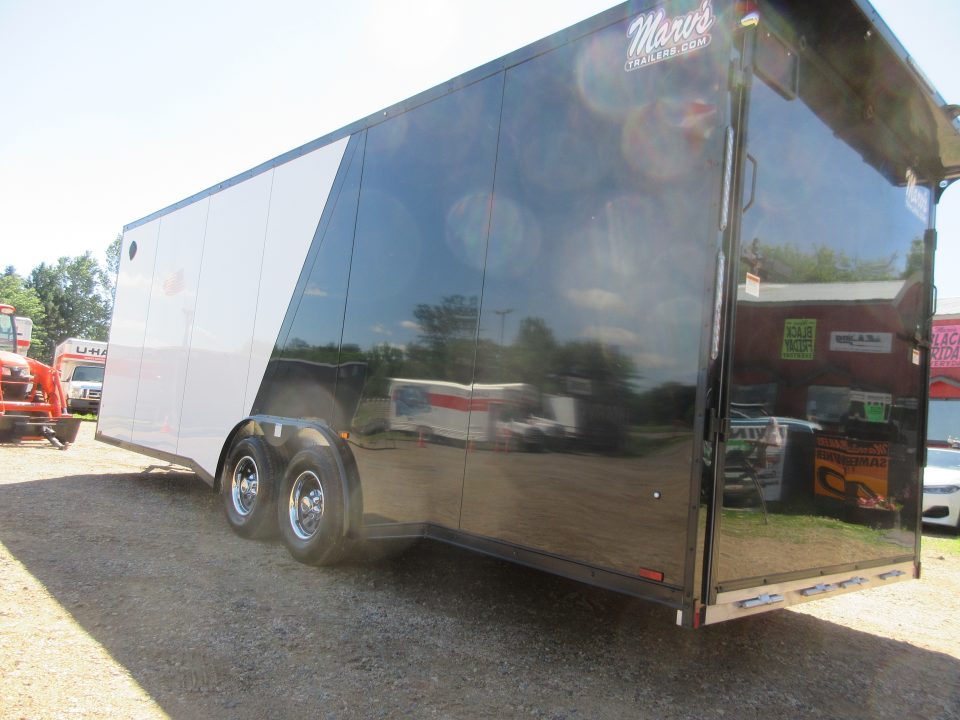 New 2027 Lightning Trailers LTFCH Cargo / Enclosed Trailer