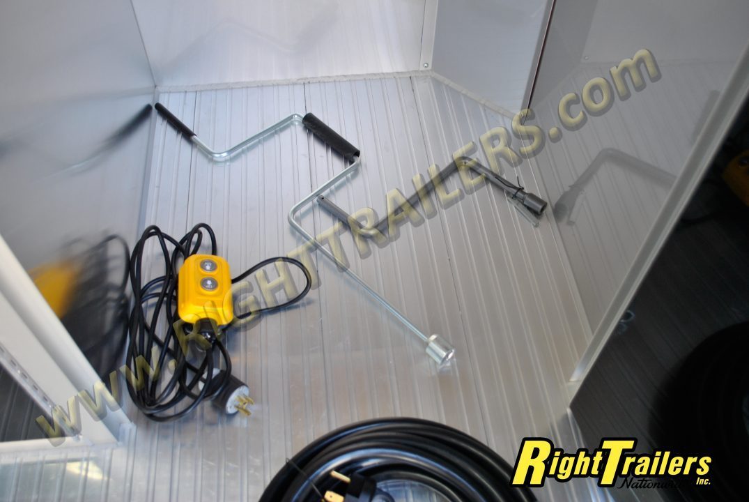 New 2026 8.5X28 inTech Stacker