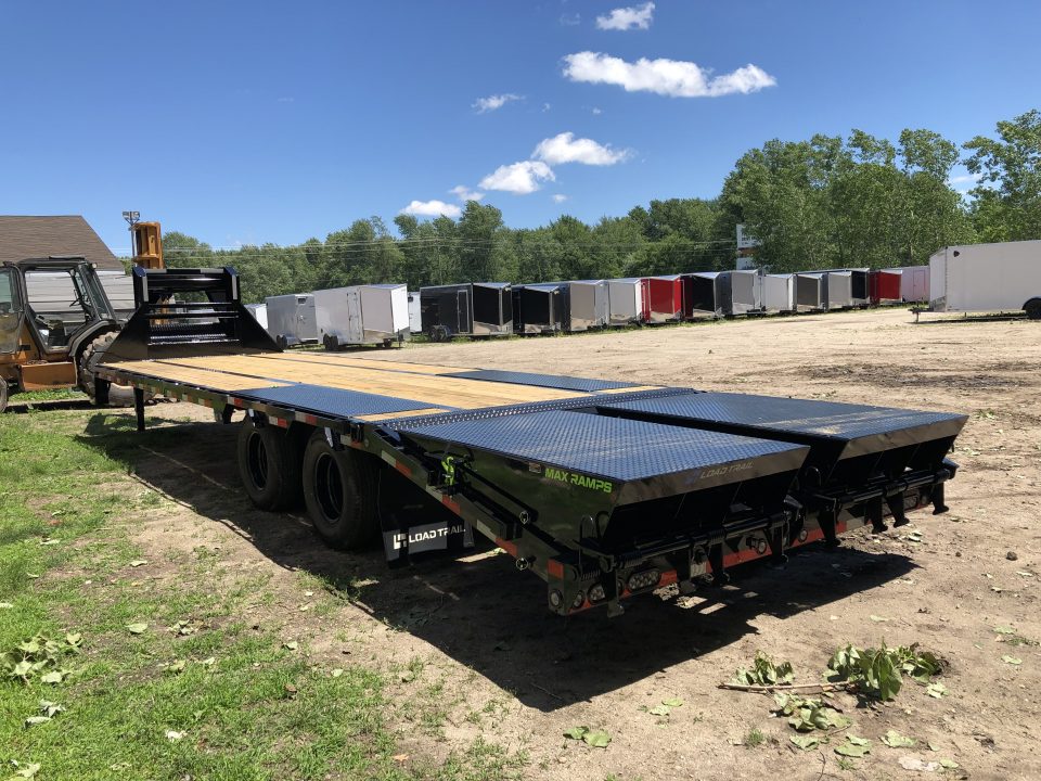 New 2026 Load Trail 30' 24k W/ MAX RAMPS Gooseneck Bodies
