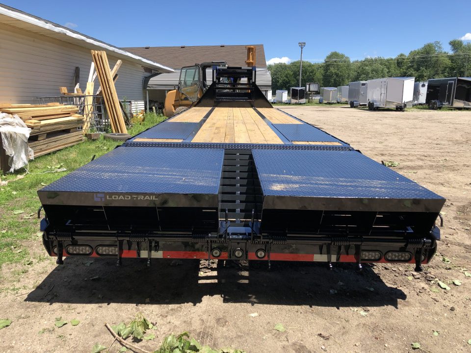 New 2026 Load Trail 30' 24k W/ MAX RAMPS Gooseneck Bodies