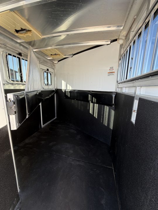 Used 2017 Sundowner 2 Horse Bumper Pull Trailer