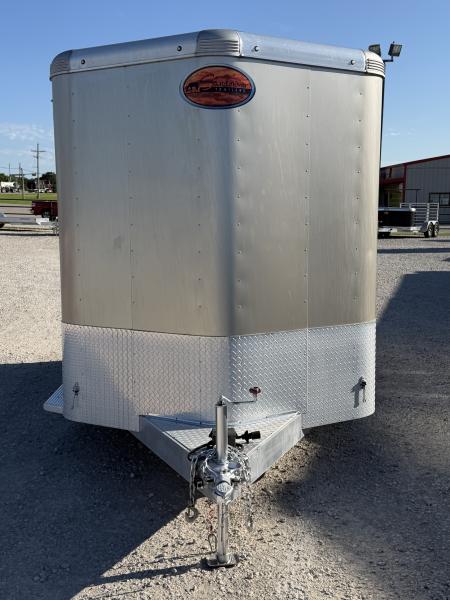 Used 2017 Sundowner 2 Horse Bumper Pull Trailer