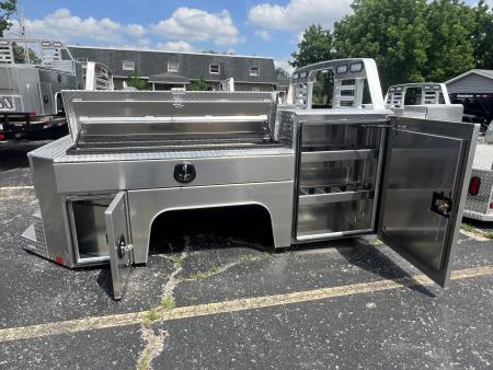 New 2026 Martin Truck Gooseneck Service Body 84" x 100" Truck Bed