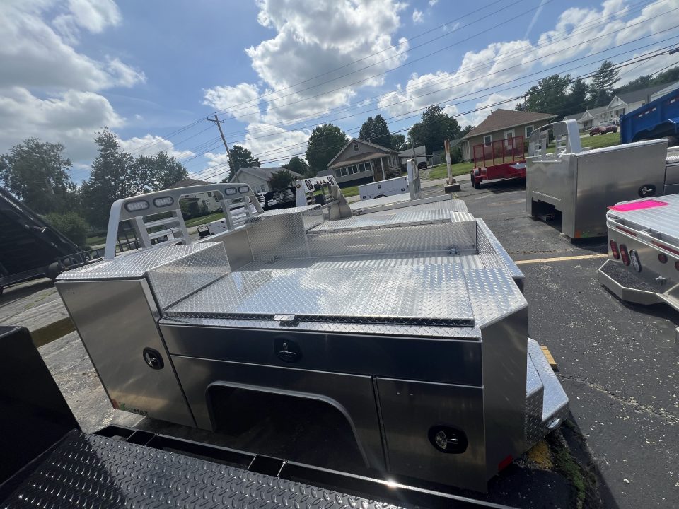New 2026 Martin Truck Gooseneck Service Body 98" x 100" Truck Bed