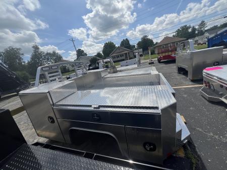 New 2026 Martin Truck Gooseneck Service Body 98" x 100" Truck Bed
