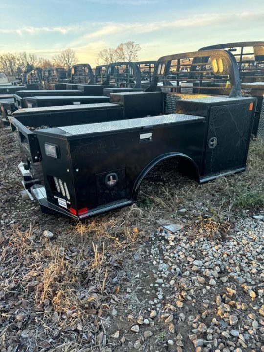 New 2024 CM Truck Beds TRADESMAN Truck Bed THIS FITS CHEVY AND GMC DUALLY Truck Bed