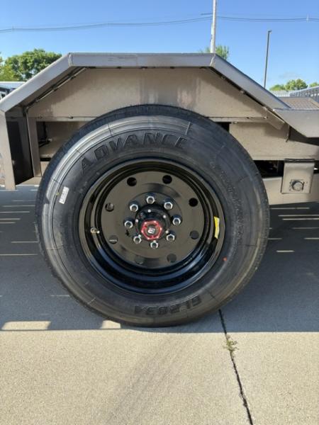New 2026 Diamond T SDSKP2008 Flatbed Trailer 28ft