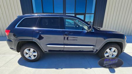 Used 2012 Jeep Grand Cherokee Laredo SUV