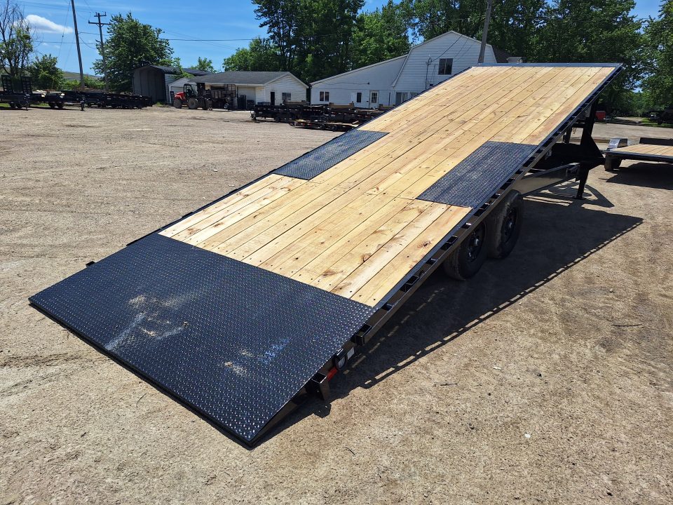 New 2026 Load Trail 102x28 Full Deck Power Tilt Gooseneck Trailer