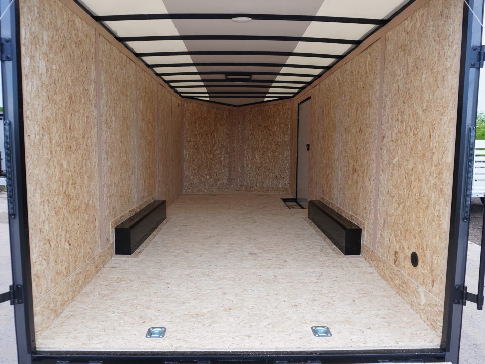 New 2027 Discovery Trailers ET 8.5x20ft Enclosed Trailer