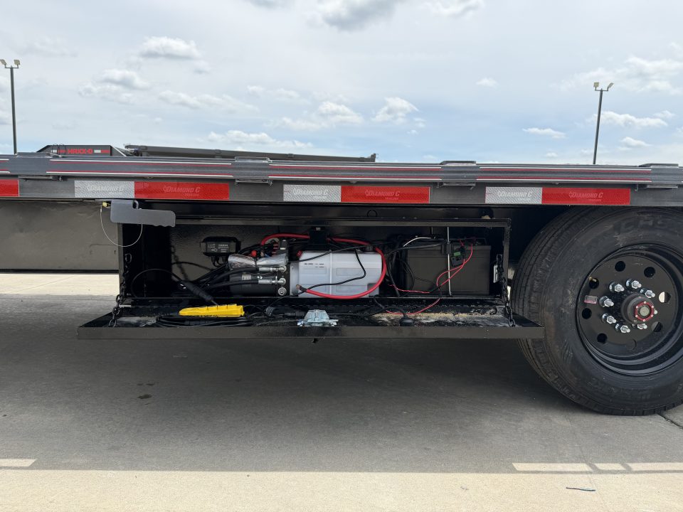 New 2026 Diamond C Trailers DET210 102 X 24 Deckover Trailer