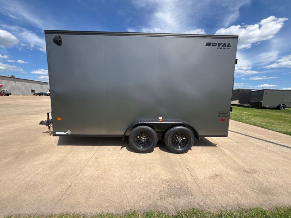 New SOUTHLAND TRAILER CORP. LCHT35-716V-86R Cargo / Enclosed Trailer