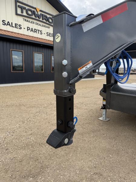 New 2026 Diamond C Trailers Fmax207 2.0 Flatbed Trailer