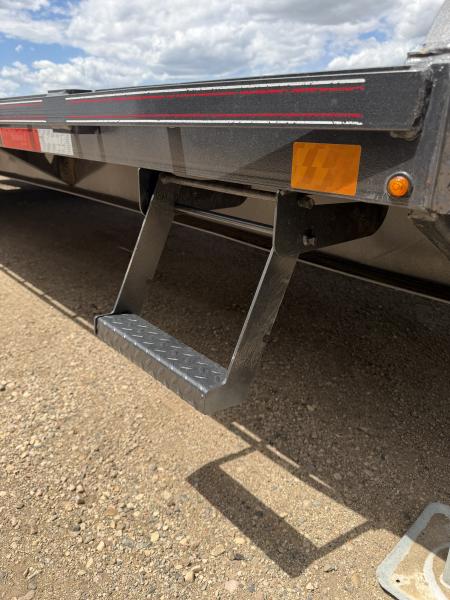 New 2026 Diamond C Trailers Fmax207 2.0 Flatbed Trailer