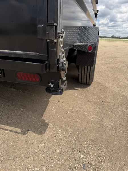 New 2026 PJ Trailers DE Low Pro GN Dump Dump Trailer