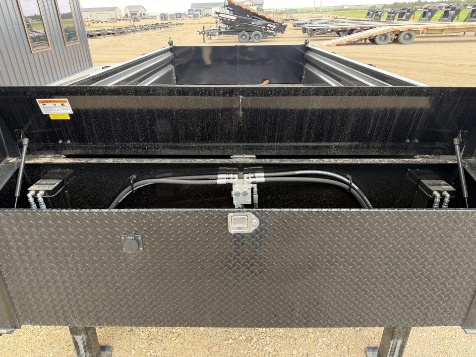 New 2027 PJ Trailers DL GN DUMP Dump Trailer