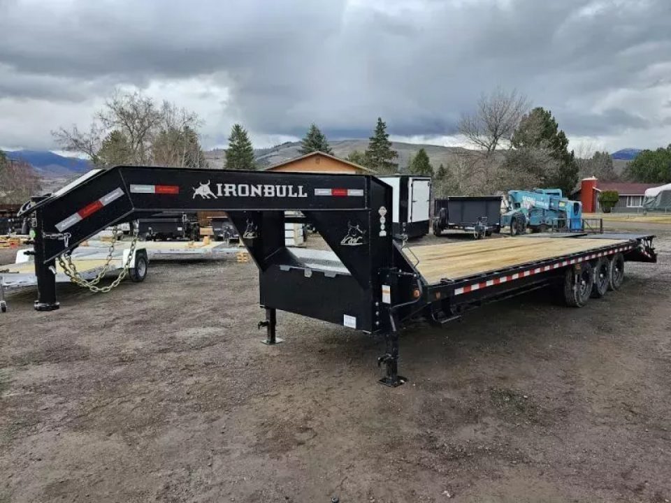 New 2027 Iron Bull 28' 21k Deckover Gooseneck Trailer