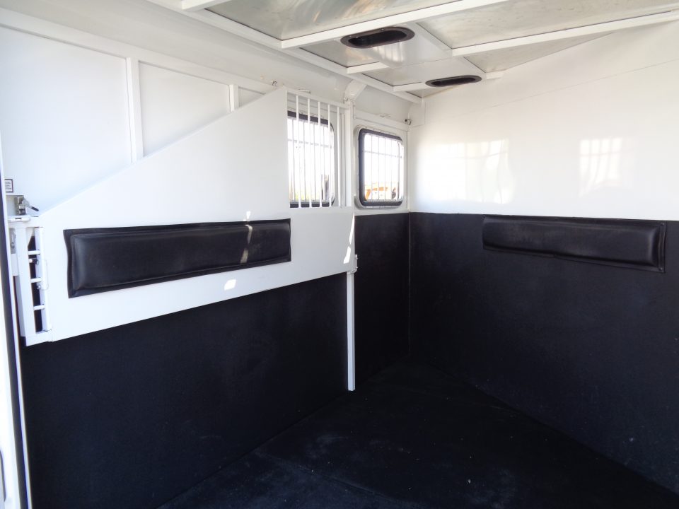 Used 2022 Trails West * ADVENTURE MX II 2H * 2-Horse Slant Load Horse Trailer