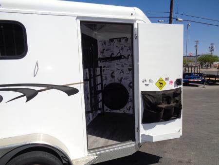 Used 2022 Trails West * ADVENTURE MX II 2H * 2-Horse Slant Load Horse Trailer