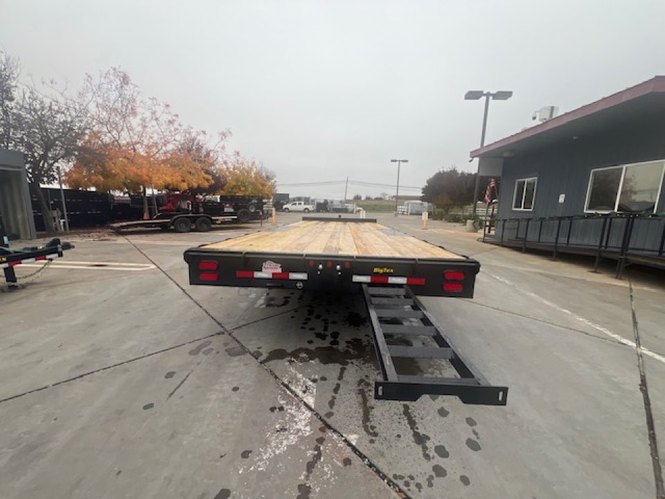 New 2027 Big Tex Trailers 14OA-22STA-S8 8.5FT X 22FT 15.4K GVW Equipment Trailer