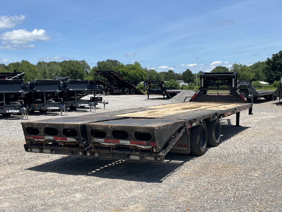 Used 2024 MAXXD 102"X28' 30K Gooseneck Flatbed Trailer