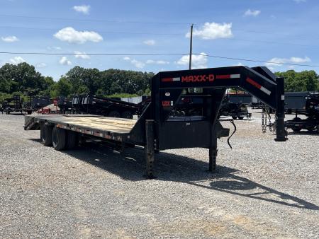 Used 2024 MAXXD 102 X28' 30K Gooseneck Flatbed Trailer