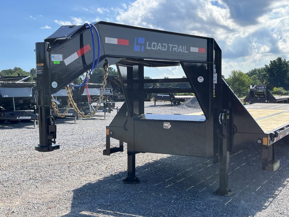New 2026 Load Trail Gooseneck Hyd Dovetail Trailer | 102" x 32' 25.9K GVWR