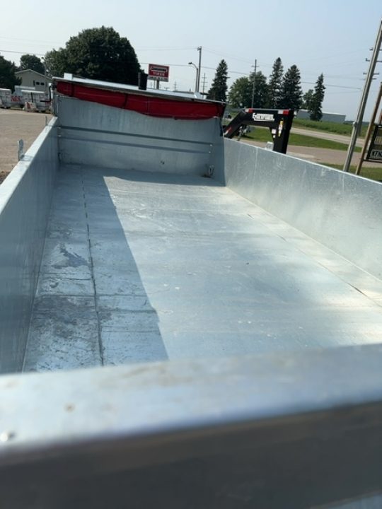 New 2026 N&N 16 ft 20k Gooseneck with hydraulic jacks