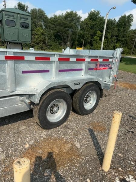 New 2026 N&N 16 ft 20k Gooseneck with hydraulic jacks