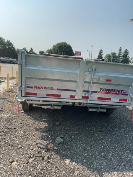 New 2026 N&N 16 ft 20k Gooseneck with hydraulic jacks
