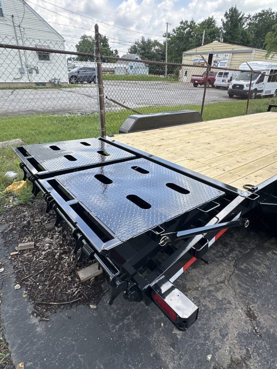 New 2026 Sure-Trac 7 x 20 (17+3)  Universal Ramp Equipment 14K