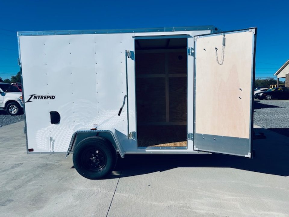 New 2027 Homesteader Trailer 610IS Cargo / Enclosed Trailer
