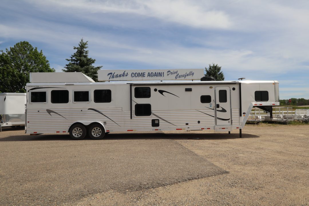 Used 2018 Merhow Trailers 4 Place LQ Bunk Horse Trailer