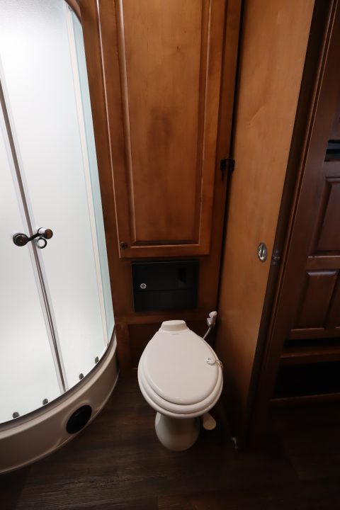 Used 2018 Merhow Trailers 4 Place LQ Bunk Horse Trailer
