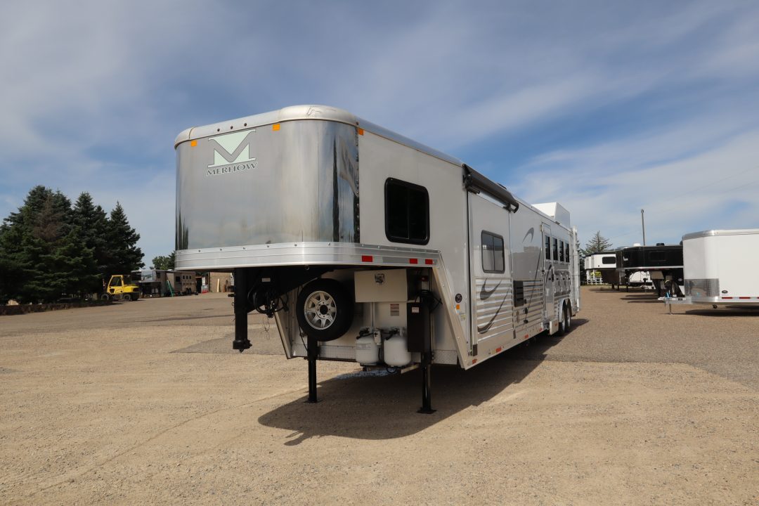 Used 2018 Merhow Trailers 4 Place LQ Bunk Horse Trailer