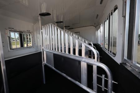 Used 2018 Merhow Trailers 4 Place LQ Bunk Horse Trailer