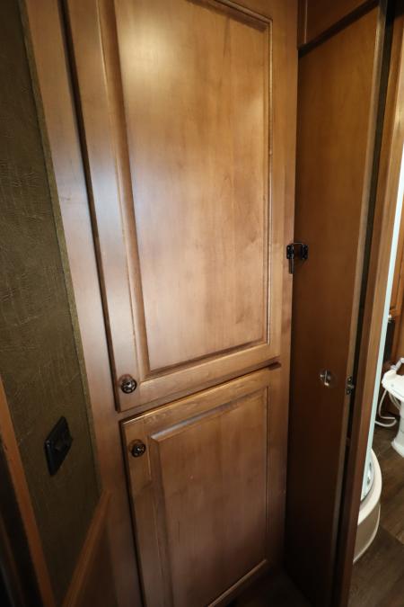 Used 2018 Merhow Trailers 4 Place LQ Bunk Horse Trailer