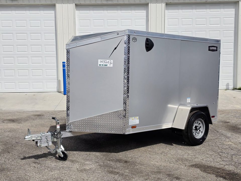 New 5 X 8 CARGO ENCLOSED ALL ALUMINUM REAR RAMP DOOR LIGHTNING 2027 SINGLE AXLE