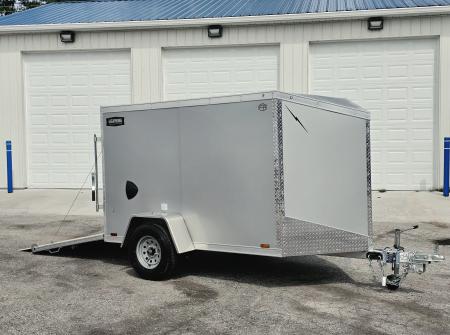 New 5 X 8 CARGO ENCLOSED ALL ALUMINUM REAR RAMP DOOR LIGHTNING 2027 SINGLE AXLE