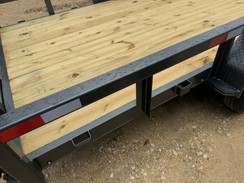 New 2026 Lion Trailers 20HTT-1334 Utility Trailer