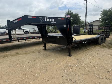 New 2026 Lion Trailers 24GNDOCH-1335 Car Hauler