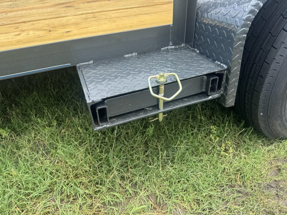 New 2026 Lion Trailers 18PT-1333 Utility Trailer