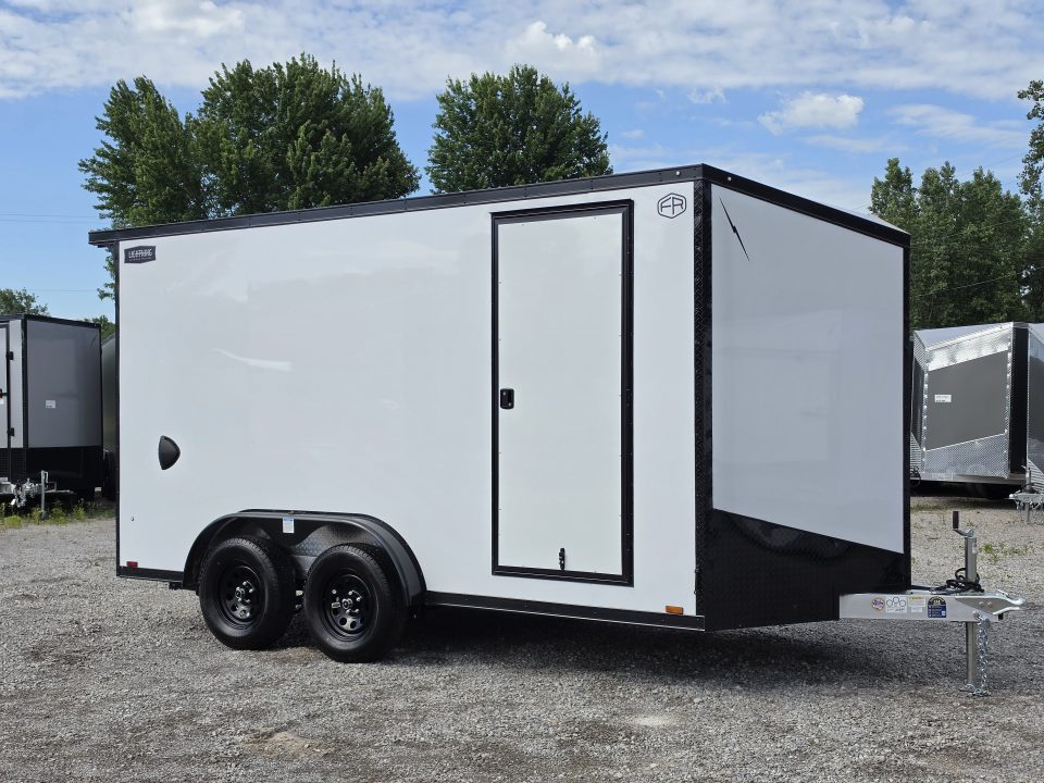 New 7.5 X 14 CARGO ENCLOSED TANDEM AXLE ALL ALUMINUM LIGHTNING 2027 REAR RAMP DOOR