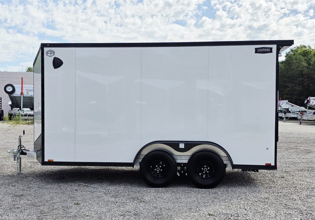 New 7.5 X 14 CARGO ENCLOSED TANDEM AXLE ALL ALUMINUM LIGHTNING 2027 REAR RAMP DOOR