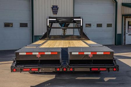 New PJ 25' Low-Pro Gooseneck w/Monster Ramps