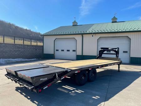 New PJ 25' Low-Pro Gooseneck w/Monster Ramps