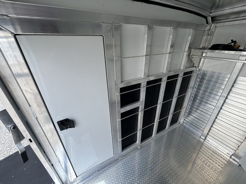 New 2026 Bar-M Trailers 8 Pen
